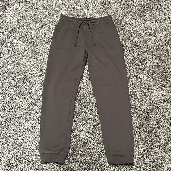 H&M Medium Sweatpants - Picture 1 of 4